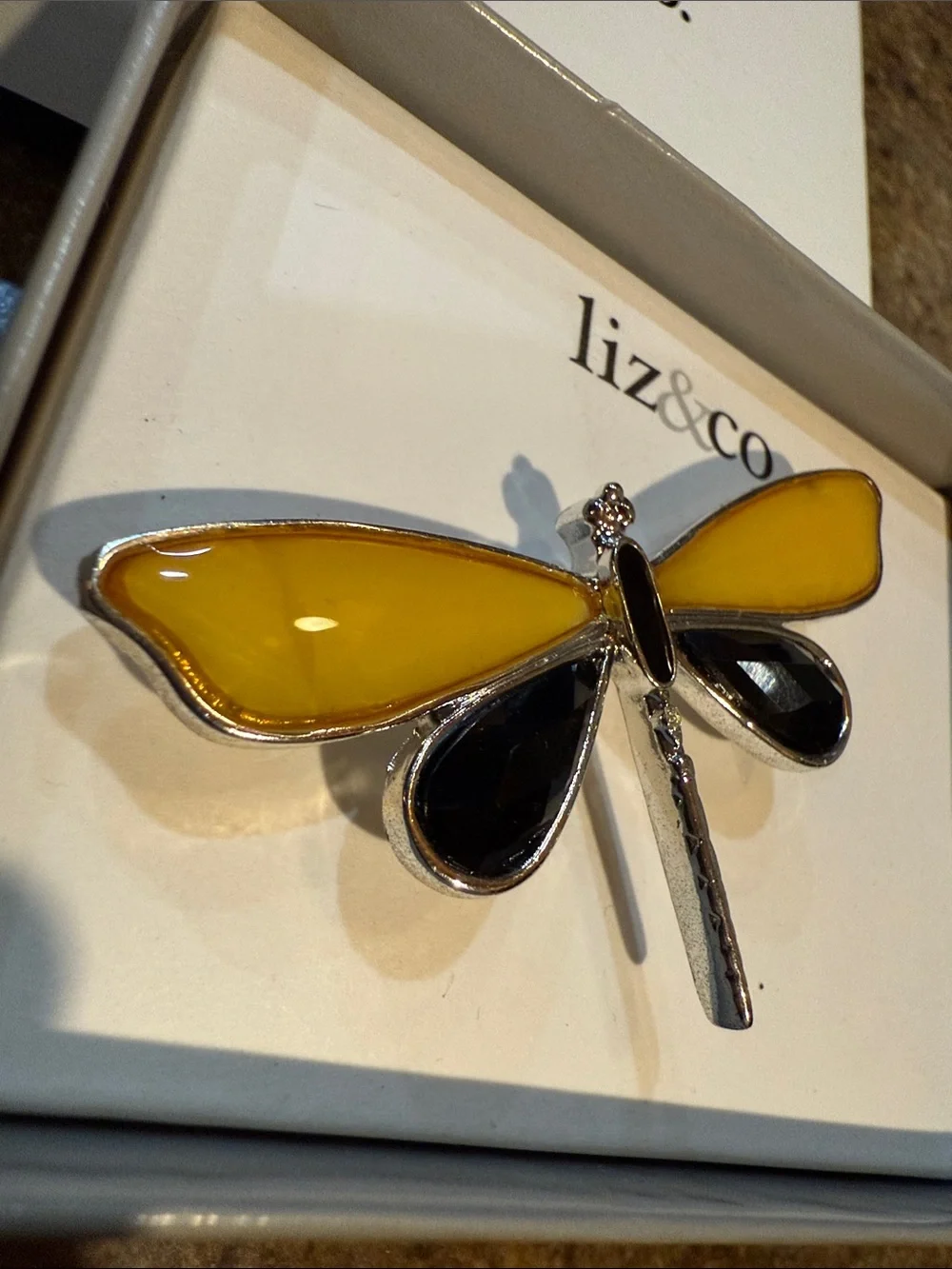 Vintage liz & co. Yellow & Black Dragonfly brooch